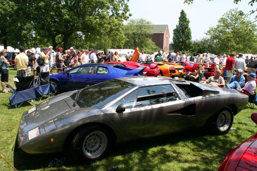  Lamborghini Countach LP400 1977 года  (фото 10 из 14)